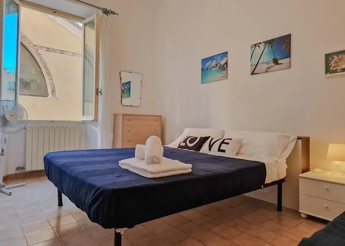 Διαμέρισμα Centro Storico - 100 Mt Dal Mare *